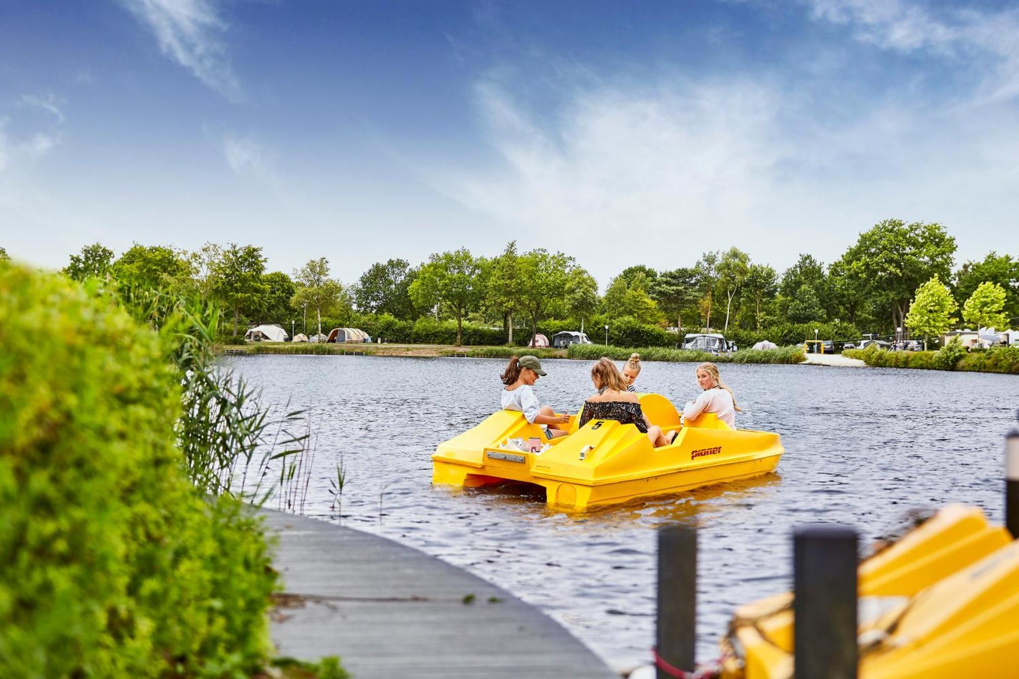 Estivo Premium Mobile Homes On Holidaypark Terspegelt Эрсел Экстерьер фото